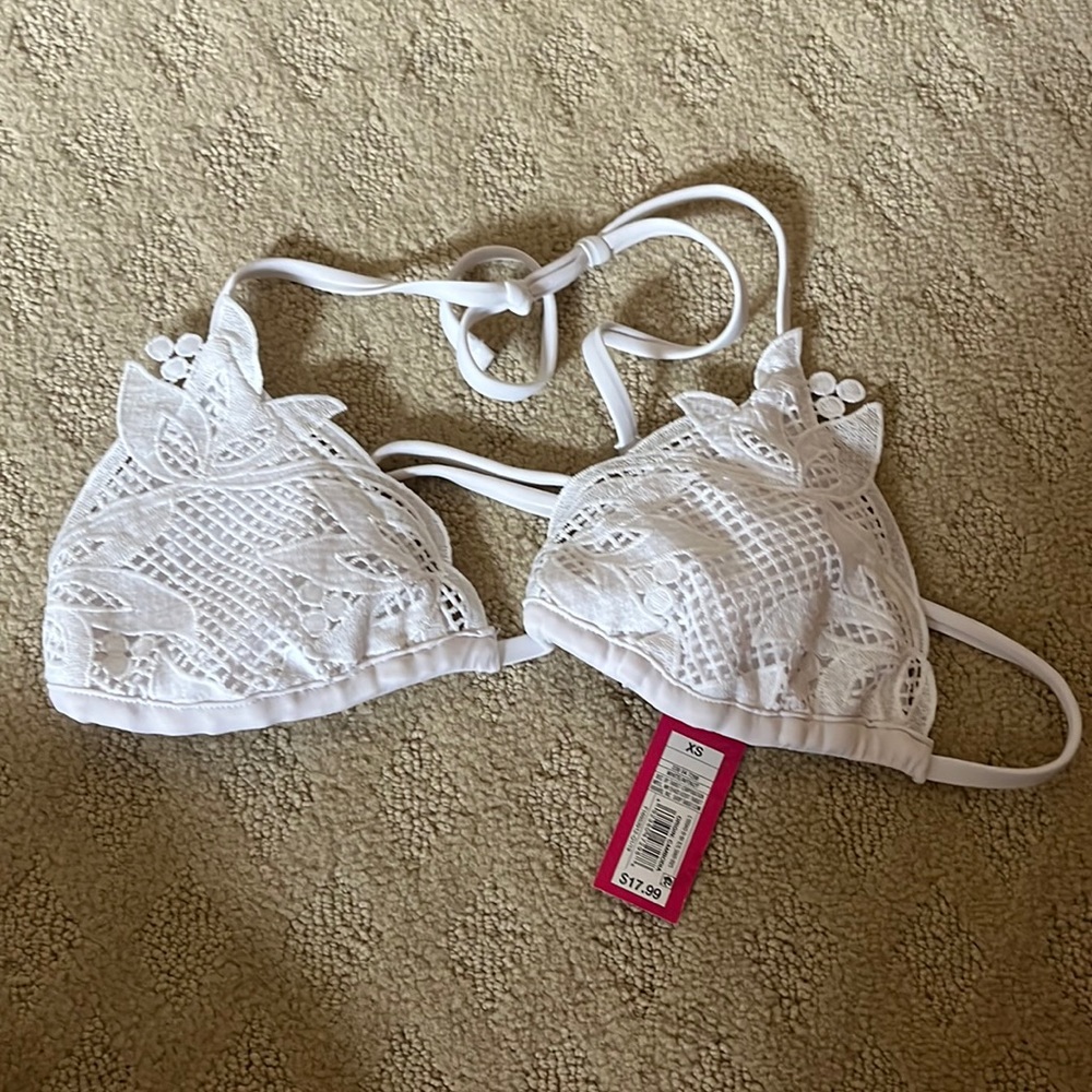 White Lace Xhiliration Bikini Top Brand New